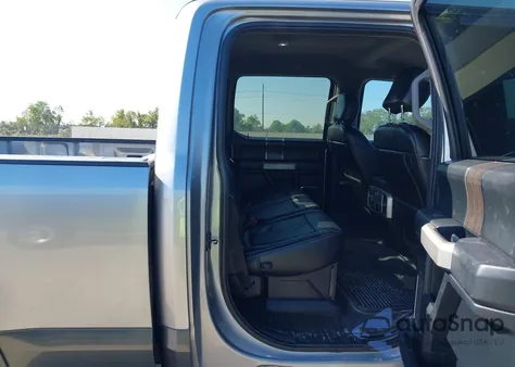 2020 Ford F-250 Lariat z USA, uszkodzony, nr VIN 1FT7W2BT5LED48948